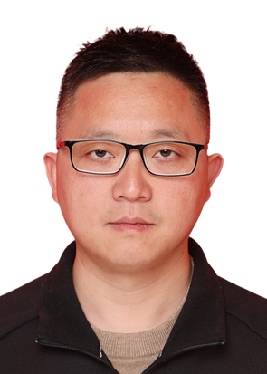 副主任 杜俊材